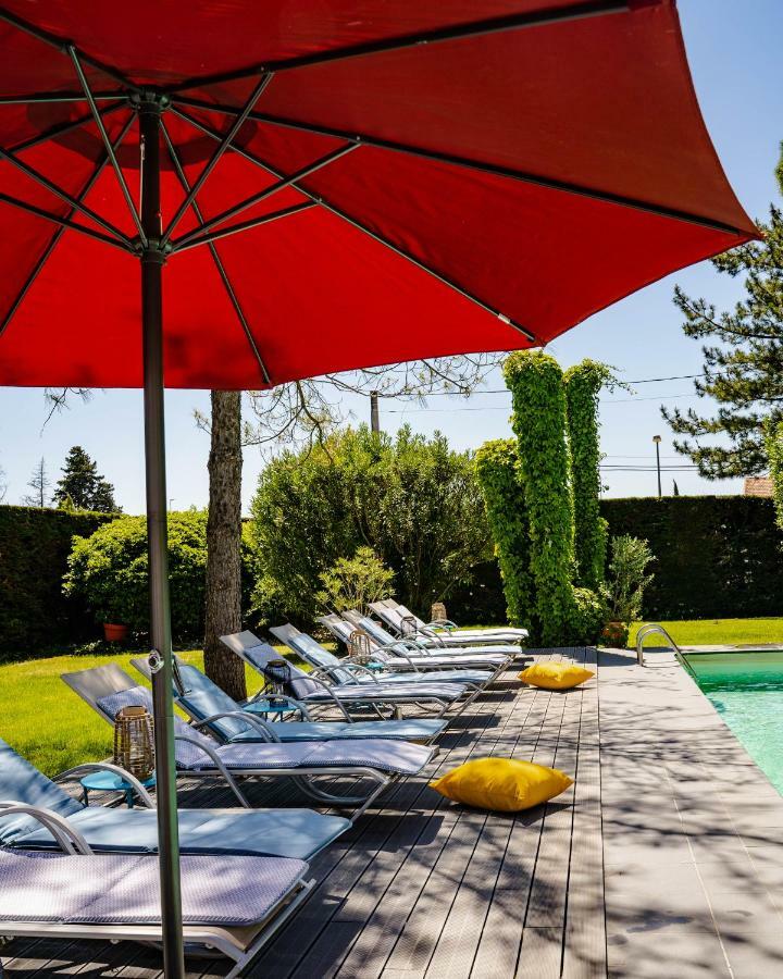 Le Safari Hotel Restaurant Carpentras Esterno foto